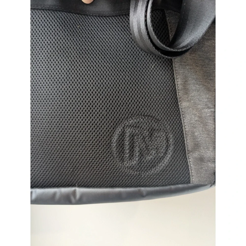 Merrell Messenger Bag Charcoal Grey Crossbody Shoulder Travel Commuter Bag